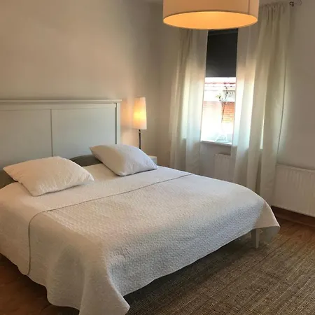 Bel Etage Im Historischen Amtshaus فيلة *