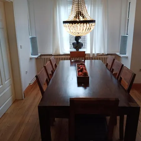 Bel Etage Im Historischen Amtshaus Villa Fehmarn