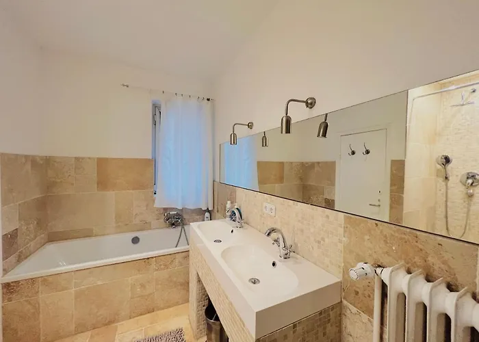 Bel Etage Im Historischen Amtshaus * Fehmarn