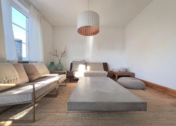 Villa Bel Etage Im Historischen Amtshaus Fehmarn